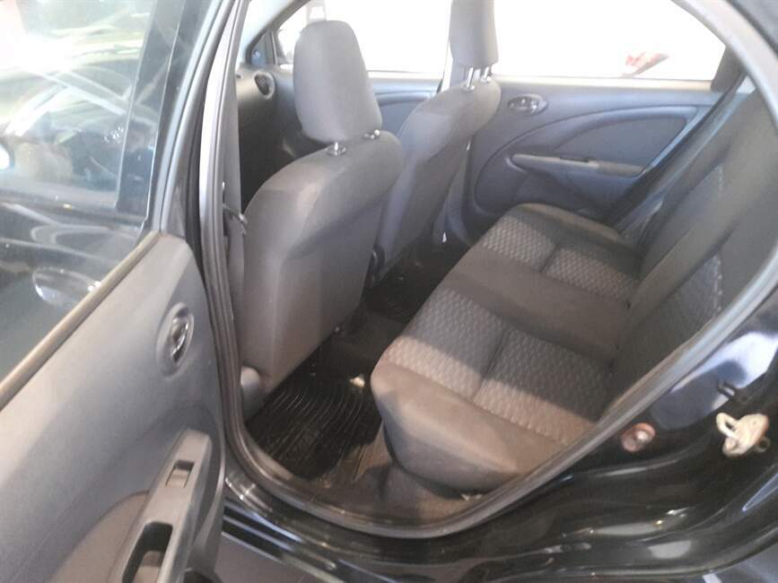 ETIOS 1.3 X 16V FLEX 4P MANUAL