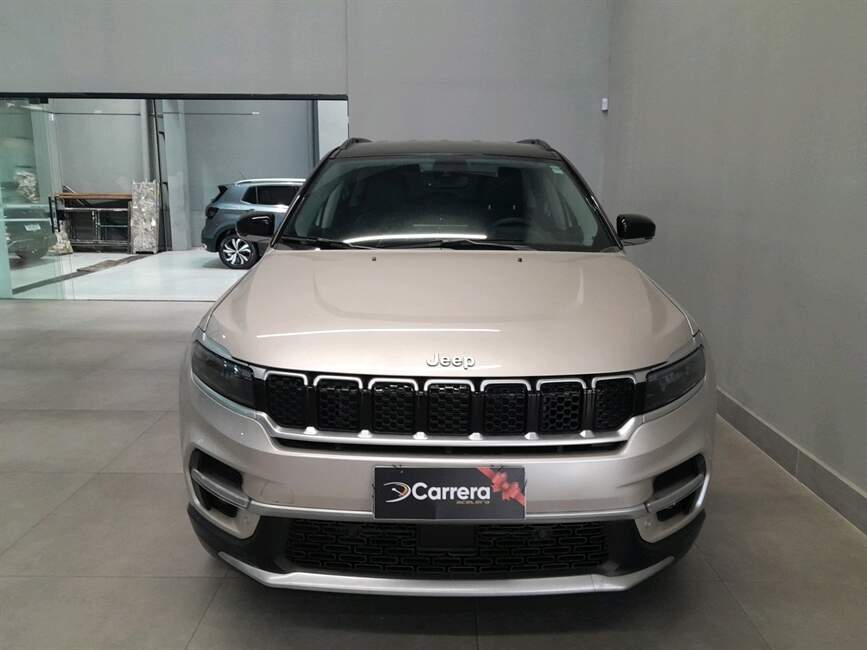 COMMANDER 1.3 T270 TURBO FLEX LIMITED AT6