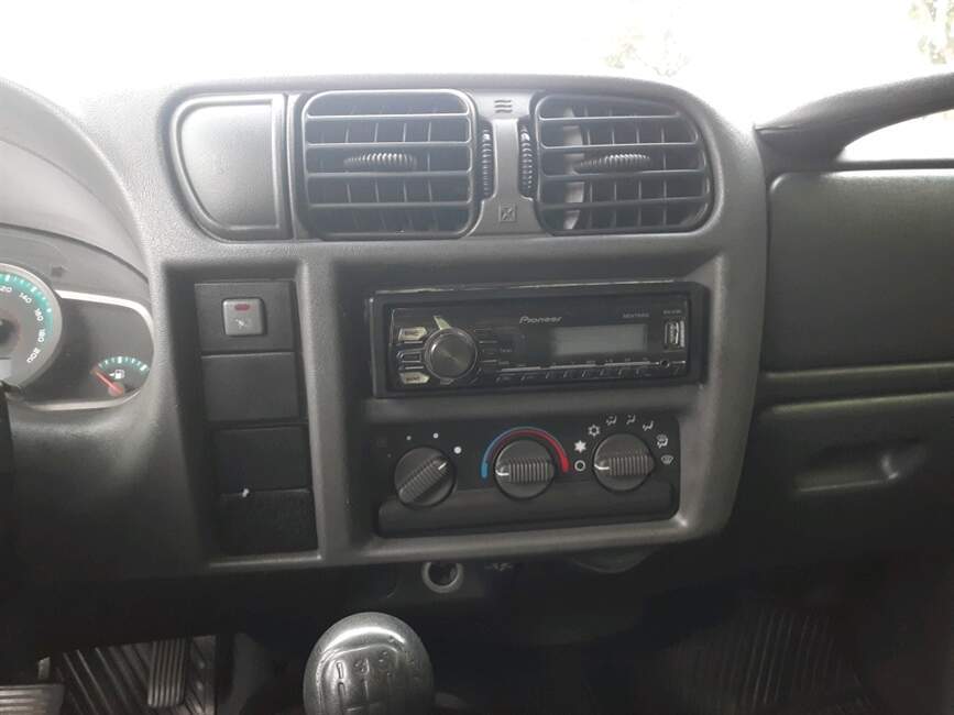 S10 2.4 MPFI EXECUTIVE 4X2 CD 8V FLEX 4P MANUAL