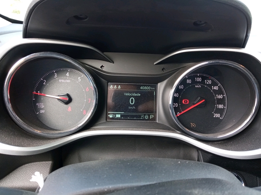 TRACKER 1.0 TURBO FLEX AUTOMATICO