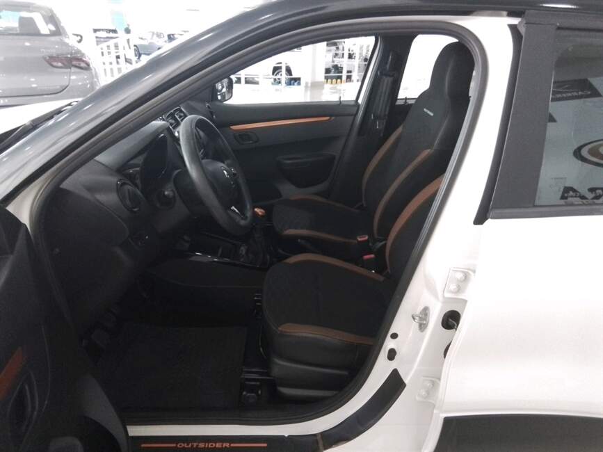 KWID 1.0 12V SCE FLEX OUTSIDER MANUAL