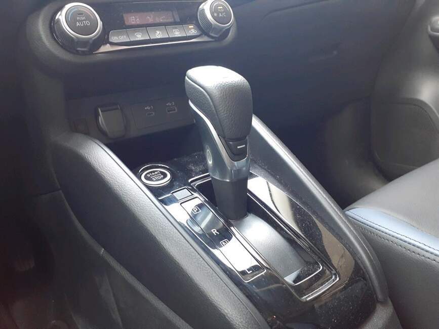 VERSA 1.6 16V FLEX EXCLUSIVE XTRONIC