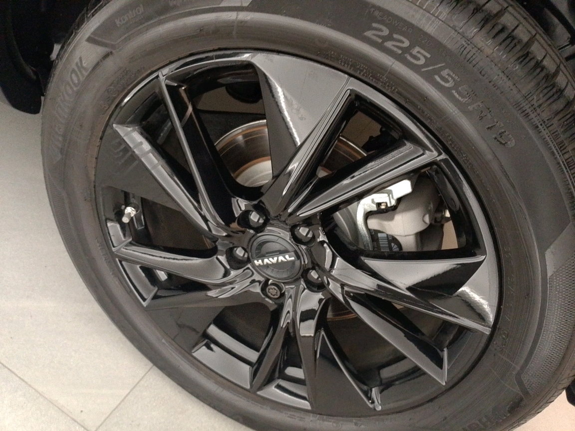 HAVAL H6 1.5 HEV PREMIUM E-TRACTION