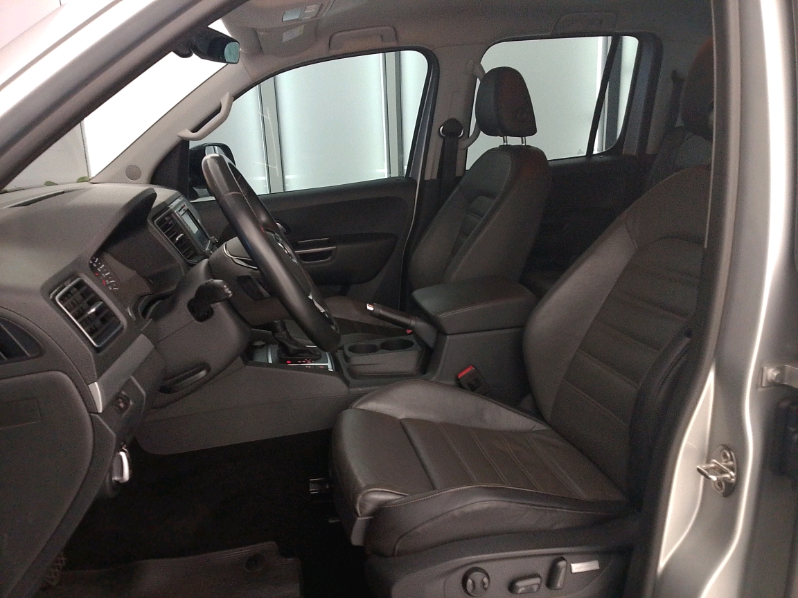 AMAROK 3.0 V6 TDI HIGHLINE CD DIESEL 4MOTION AUTOM