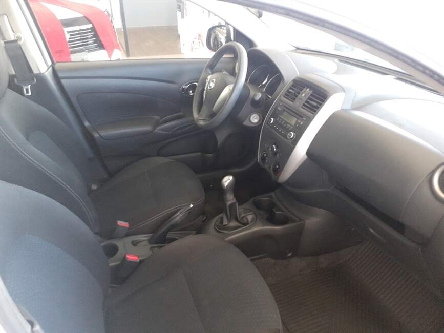 VERSA 1.6 16V FLEX SV 4P MANUAL