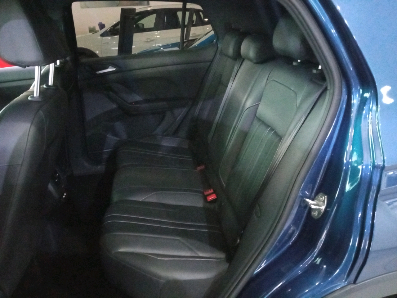 T-CROSS COMFORTLINE 200 1.0  TSI AT