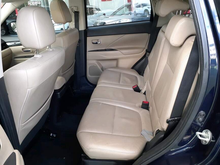 OUTLANDER 3.0 GT 4X4 V6 24V GASOLINA 4P AUTOMATICO