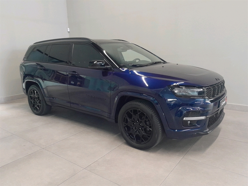 COMMANDER 1.3 T270 TURBO FLEX OVERLAND AT6