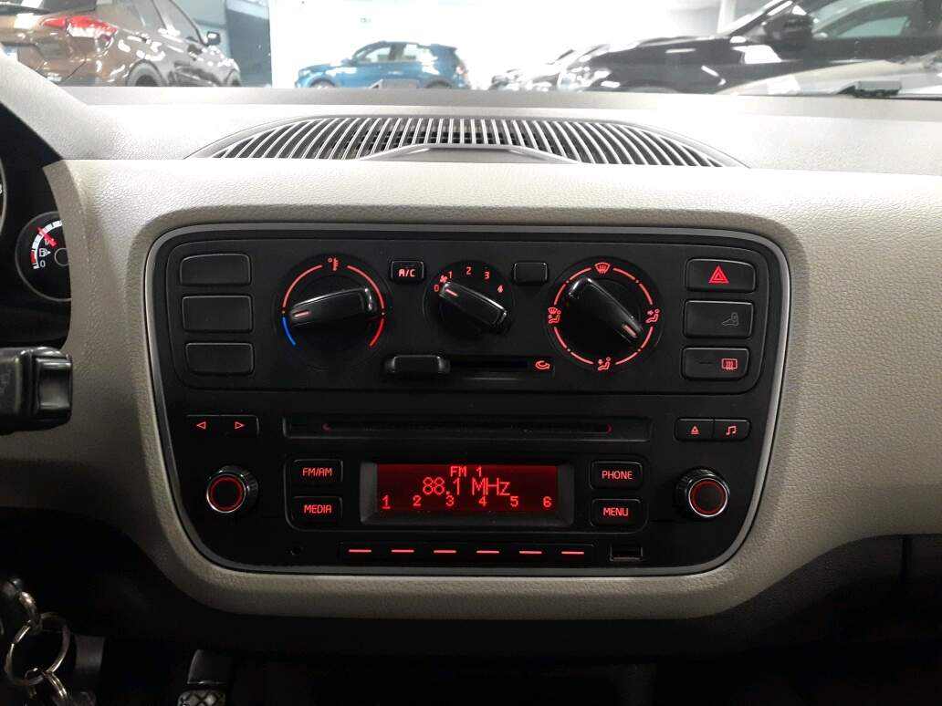 UP 1.0 MPI MOVE 12V FLEX 4P MANUAL