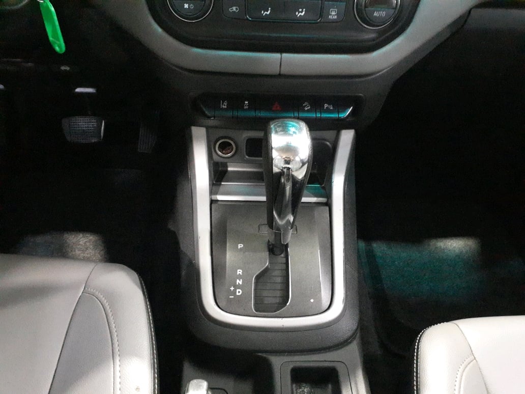 S10 2.5 LTZ 4X2 CD 16V FLEX 4P AUTOMATICO