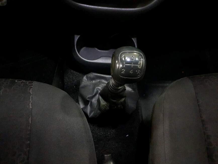 UNO 1.0 EVO VIVACE 8V FLEX 4P MANUAL