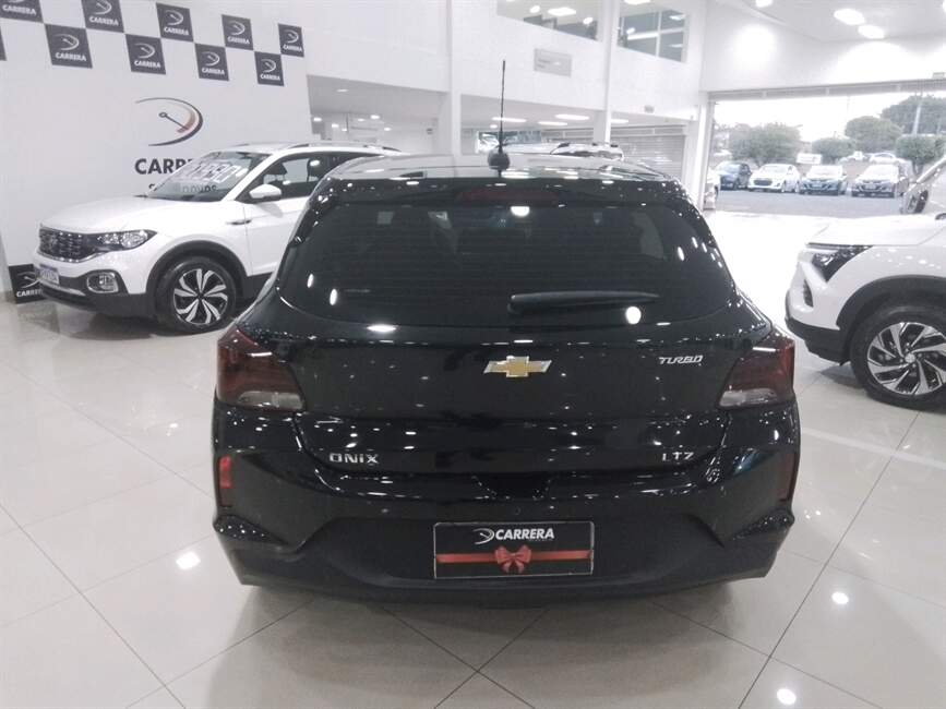 ONIX 1.0 TURBO FLEX LTZ AUTOMÁTICO