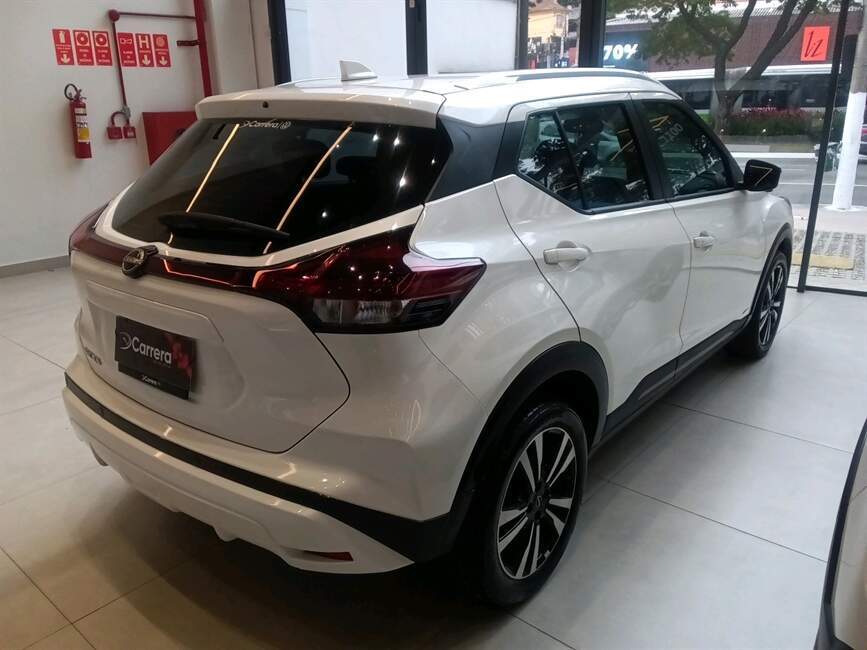KICKS 1.6 EXCLUSIVE 16V FLEX AUT.