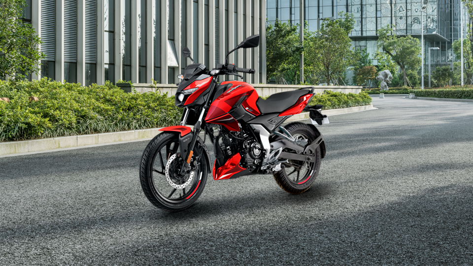 PULSAR 150