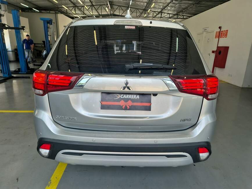 OUTLANDER 2.0 MIVEC GASOLINA HPE AUTOMATICO