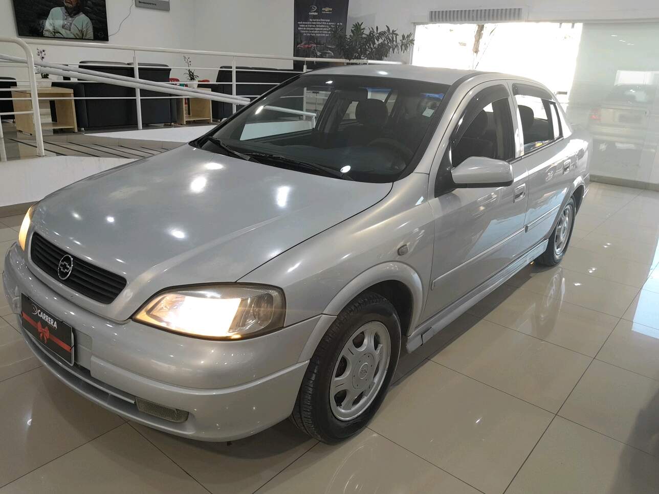 ASTRA 1.8 MPFI MILLENIUM II SEDAN 8V GASOLINA 4P M