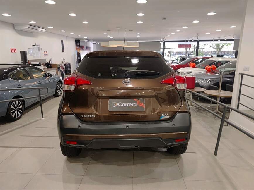 KICKS 1.6 16V FLEX SV 4P XTRONIC