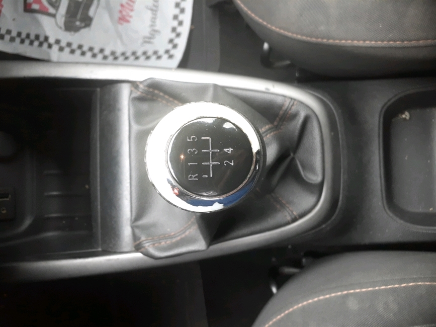 ONIX 1.0 MPFI LT 8V FLEX 4P MANUAL