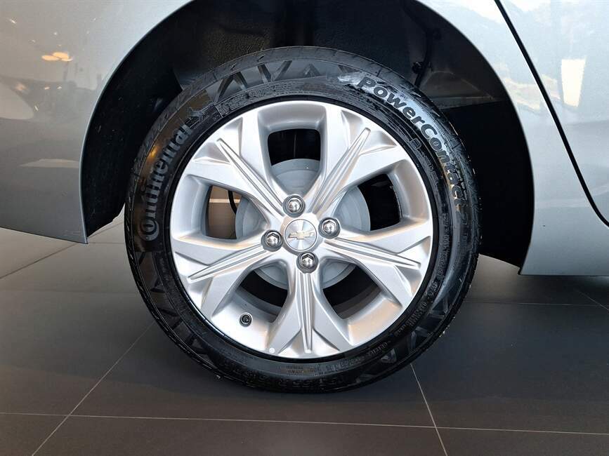 ONIX 1.0 TURBO FLEX PLUS LTZ AUTOMÁTICO