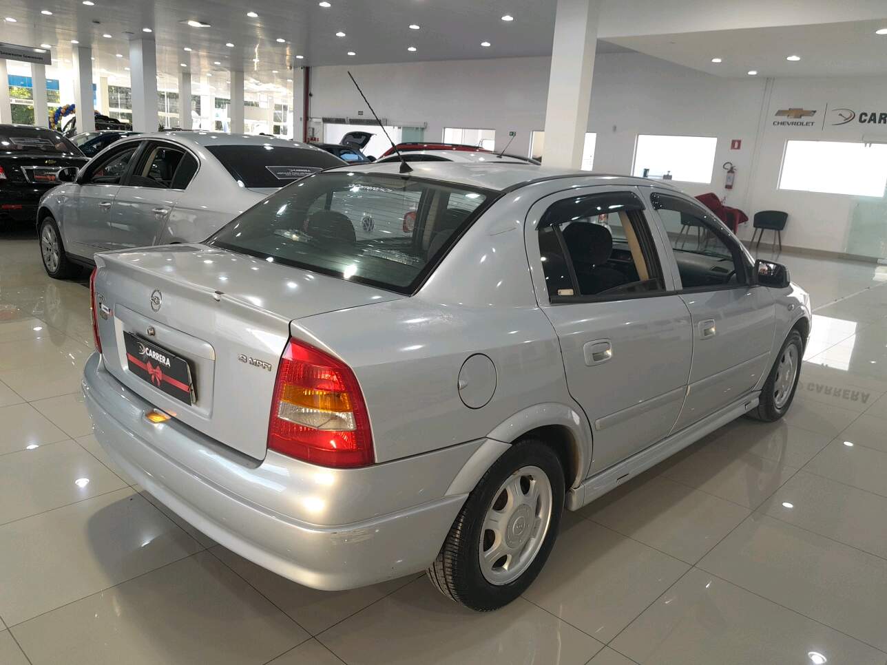 ASTRA 1.8 MPFI MILLENIUM II SEDAN 8V GASOLINA 4P M