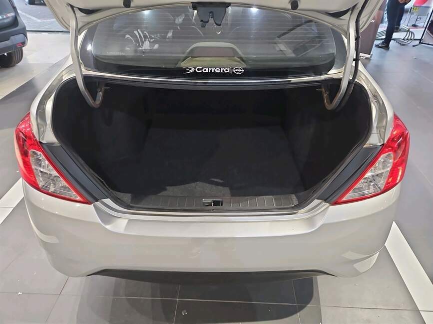 VERSA 1.6 16V FLEXSTART SL 4P XTRONIC