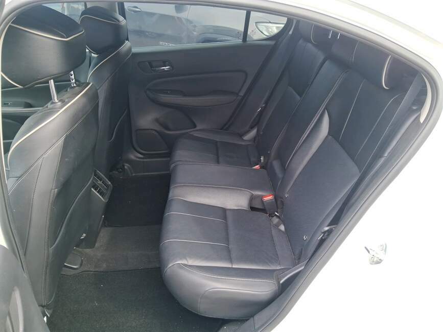 CITY 1.5 I-VTEC FLEX HATCH TOURING CVT