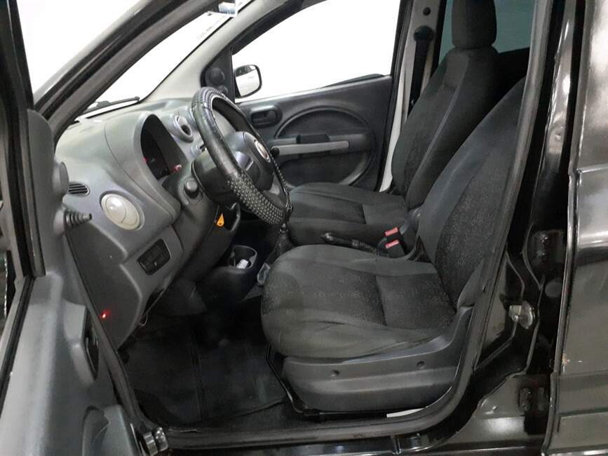 UNO 1.0 EVO VIVACE 8V FLEX 4P MANUAL