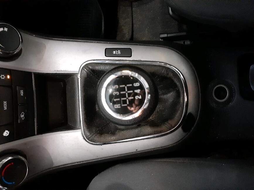 CRUZE 1.8 LT 16V FLEX 4P MANUAL
