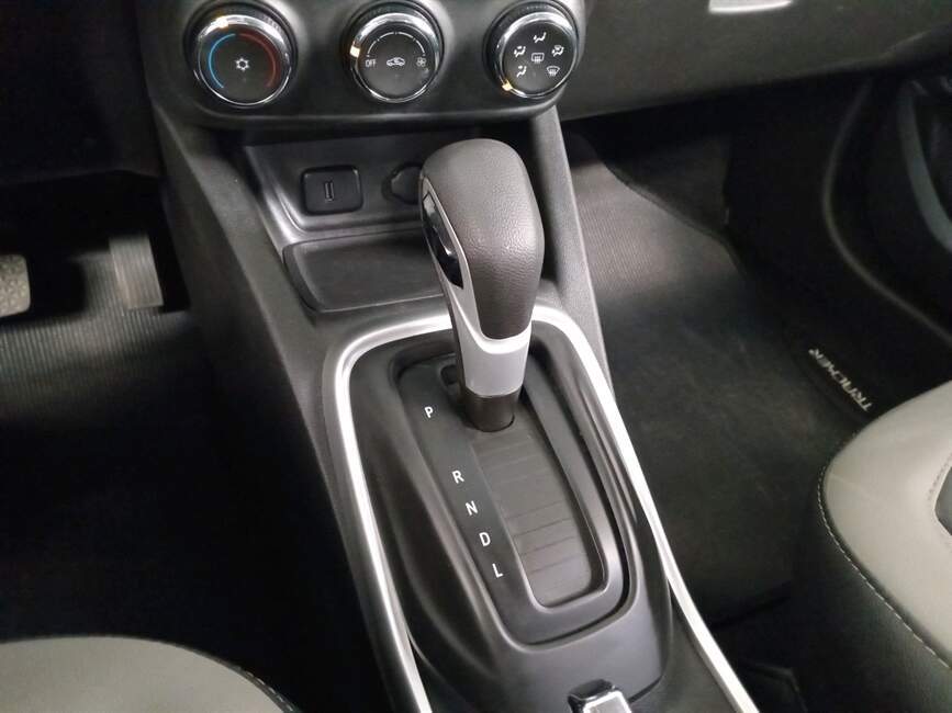 TRACKER 1.0 TURBO FLEX LT AUTOMATICO