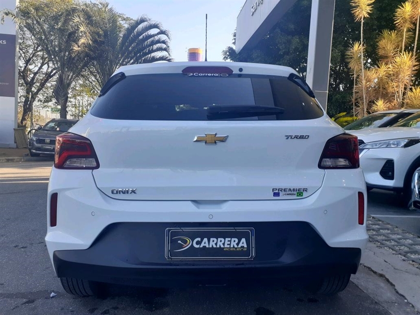 ONIX 1.0 TURBO FLEX PREMIER AUTOMÁTICO