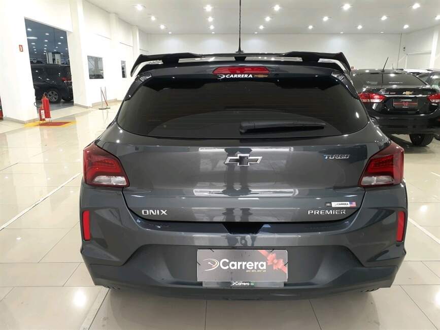 ONIX 1.0 TURBO FLEX PREMIER AUTOMÁTICO