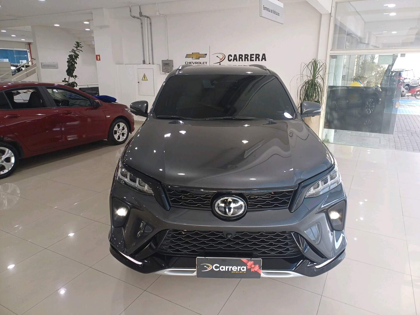 HILUX SW4 2.8 D-4D TURBO DIESEL DIAMOND 7L 4X4 AUT
