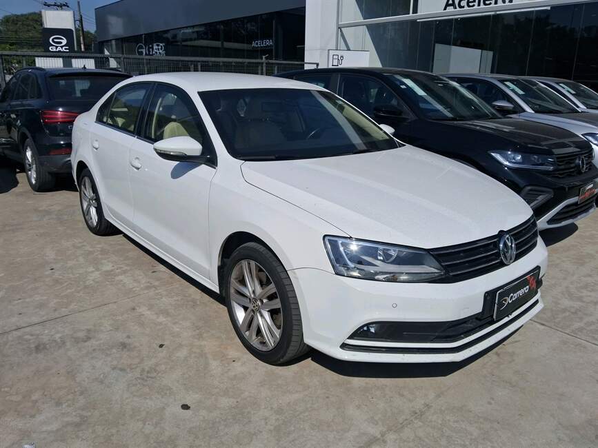 JETTA 2.0 TSI HIGHLINE 211CV GASOLINA 4P TIPTRONIC