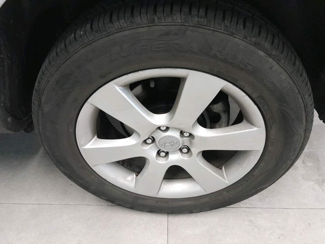 SANTA FE 2.7 MPFI GLS 7 LUGARES V6 24V GASOLINA 4P