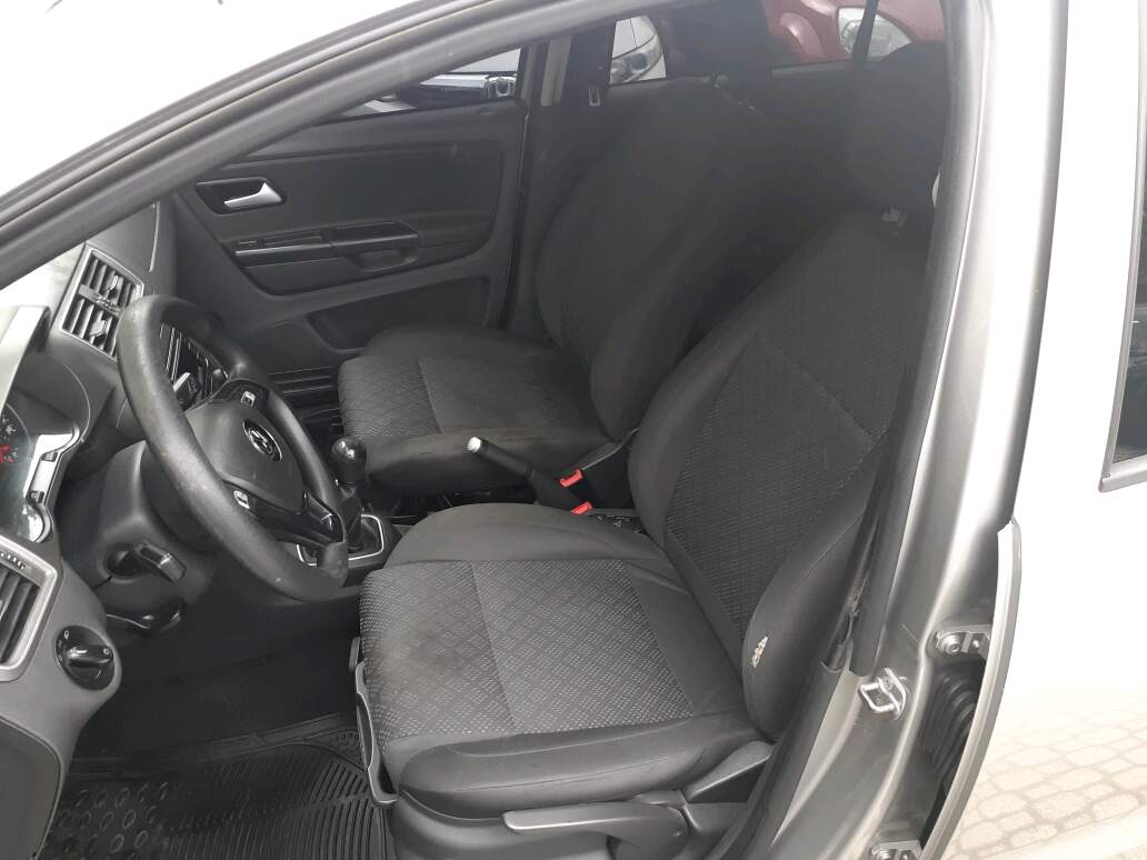 FOX 1.6 MSI TRENDLINE 8V FLEX 4P MANUAL