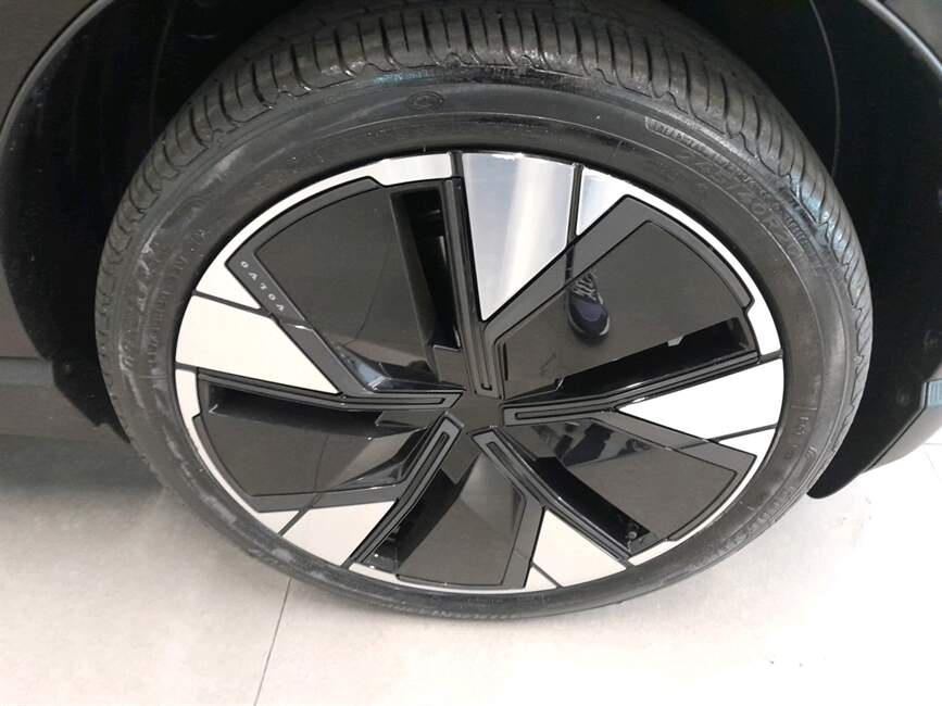 EX30 E60 ULTRA ELETRICO