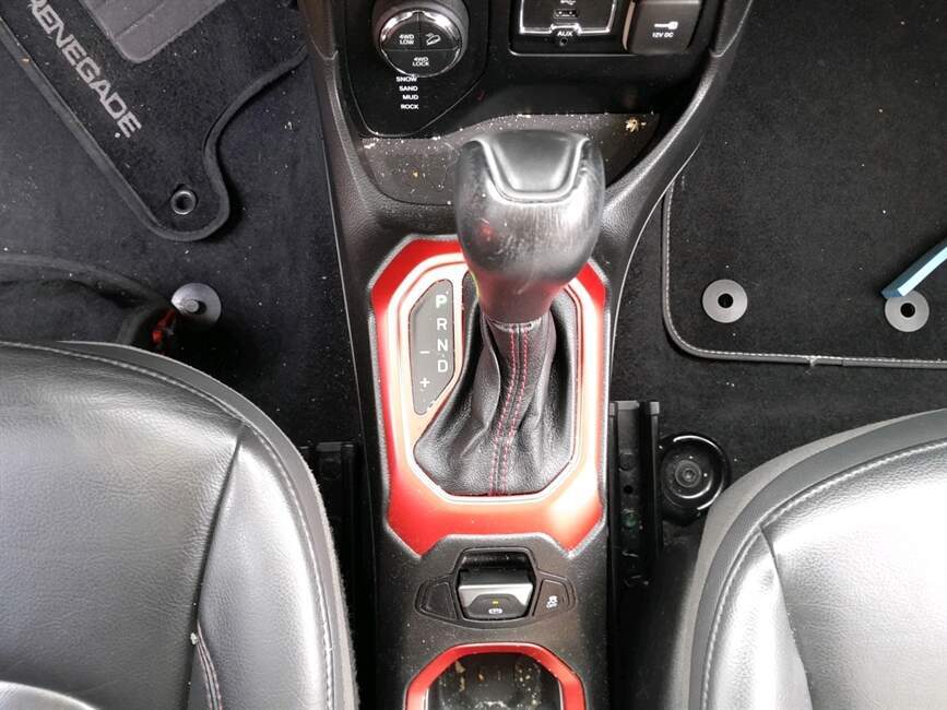 RENEGADE 2.0 16V TURBO DIESEL TRAILHAWK 4P 4X4 AUT