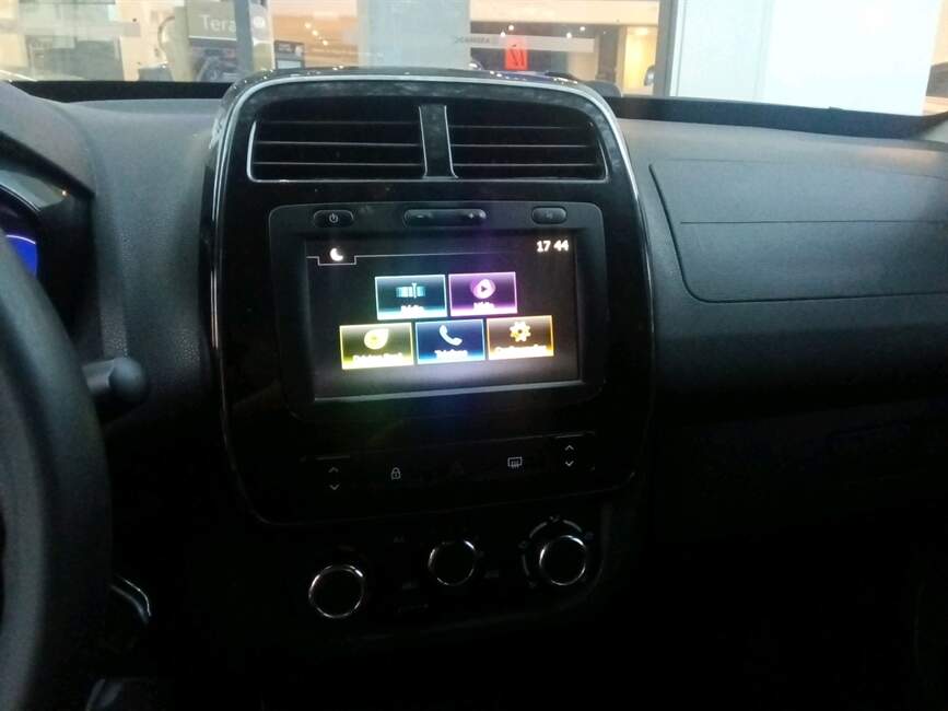 KWID 1.0 12V SCE FLEX OUTSIDER MANUAL
