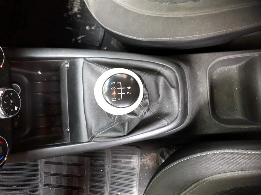 ONIX 1.0 MPFI LT 8V FLEX 4P MANUAL