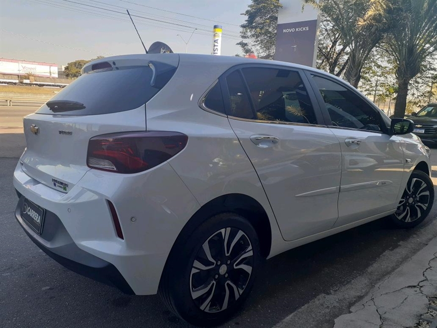 ONIX 1.0 TURBO FLEX PREMIER AUTOMÁTICO