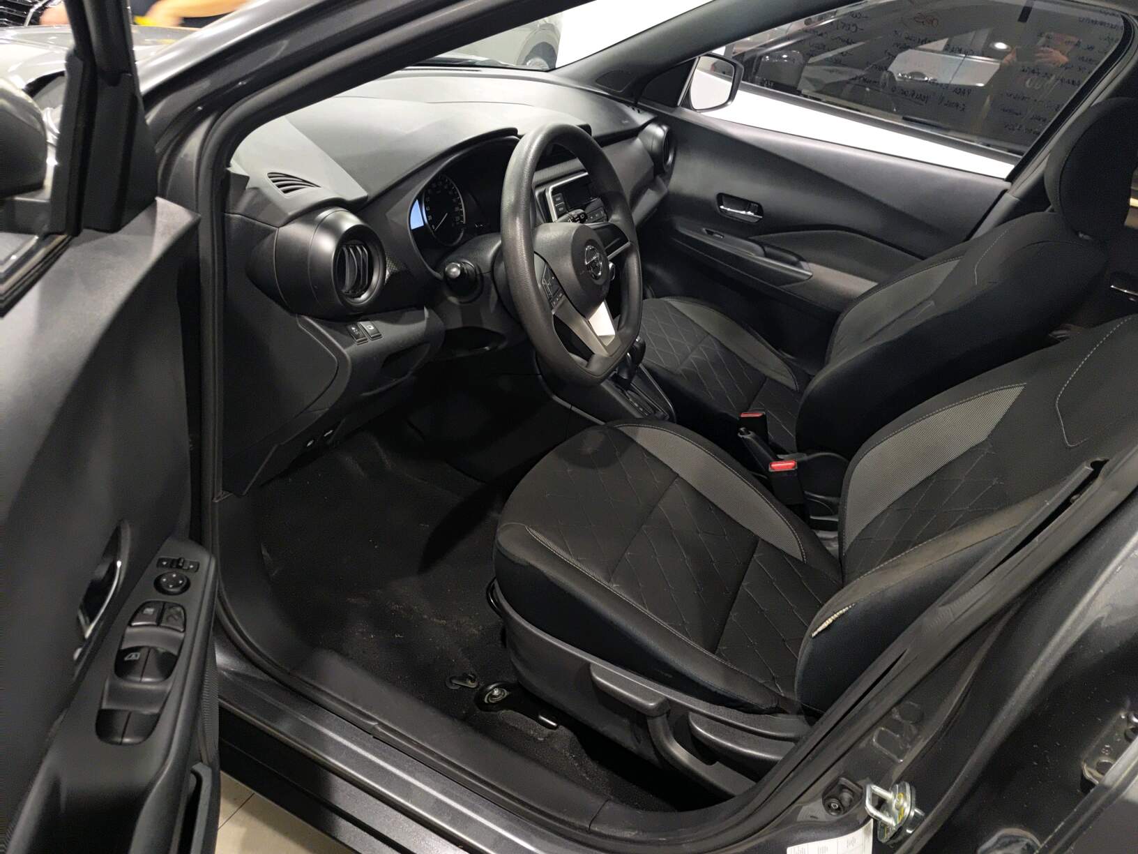 KICKS 1.6 16V FLEXSTART S DIRECT 4P XTRONIC