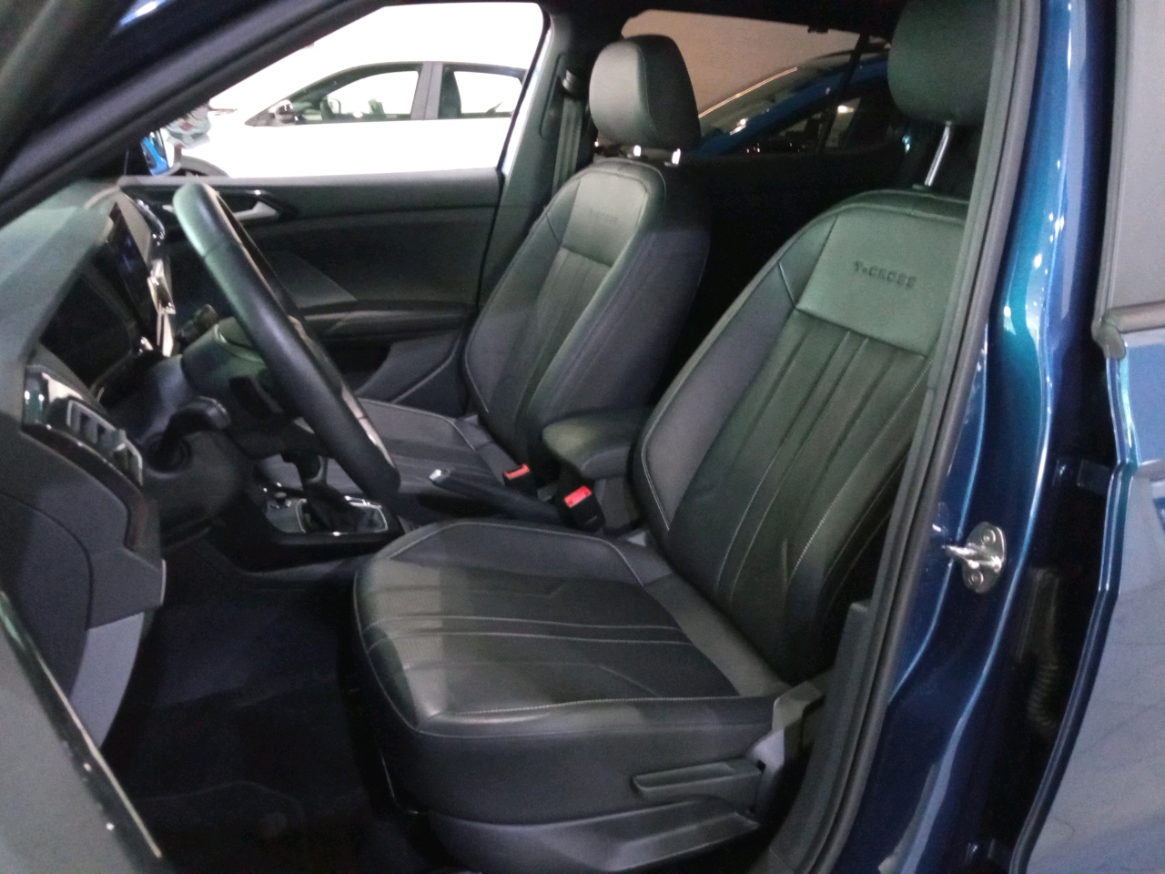 T-CROSS COMFORTLINE 200 1.0  TSI AT