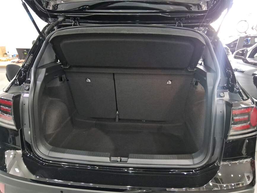 T-CROSS 1.0 200 TSI TOTAL FLEX AUTOMÁTICO