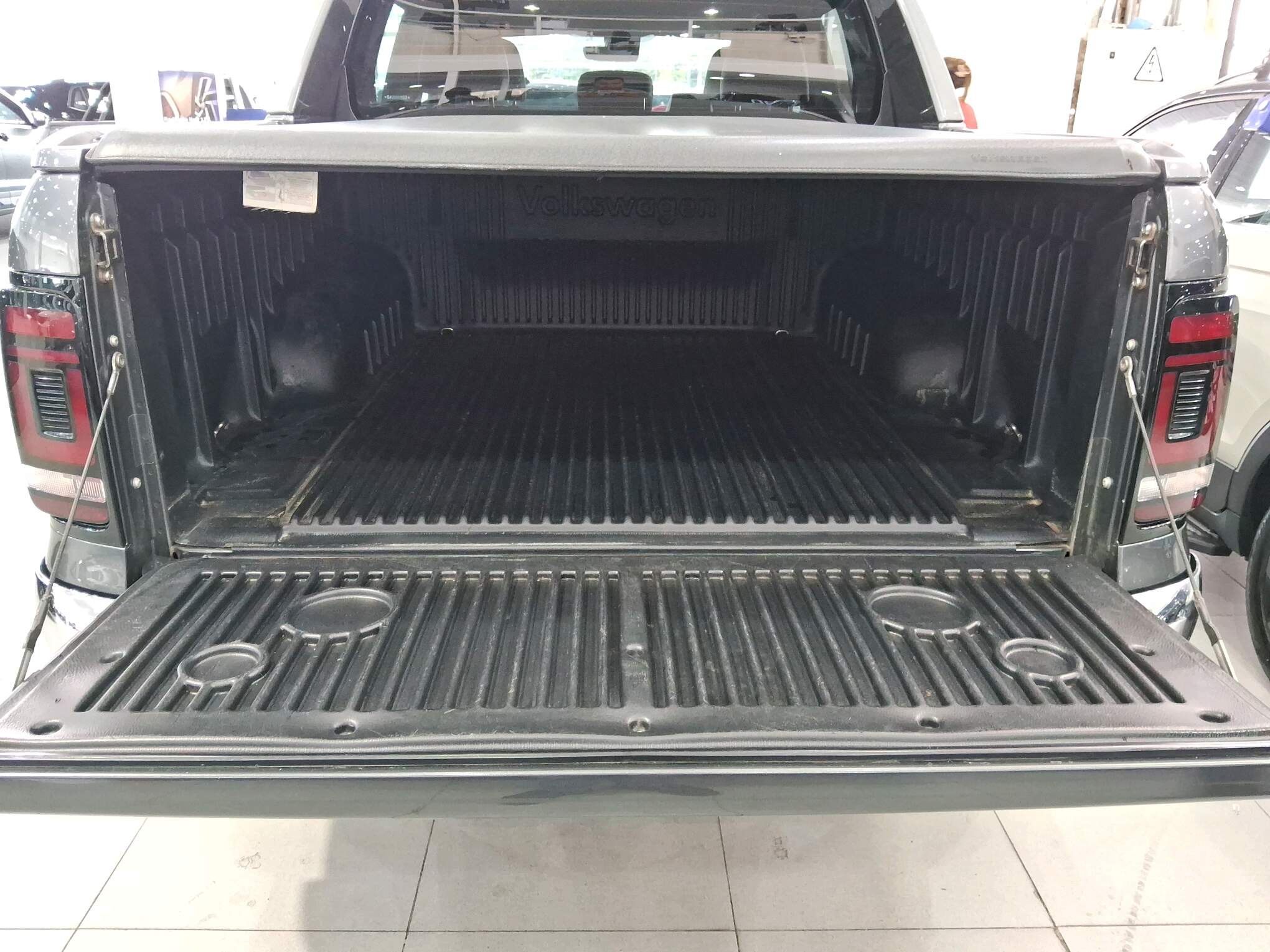 AMAROK 3.0 V6 TDI DIESEL EXTREME CD 4MOTION AUTOMÁ