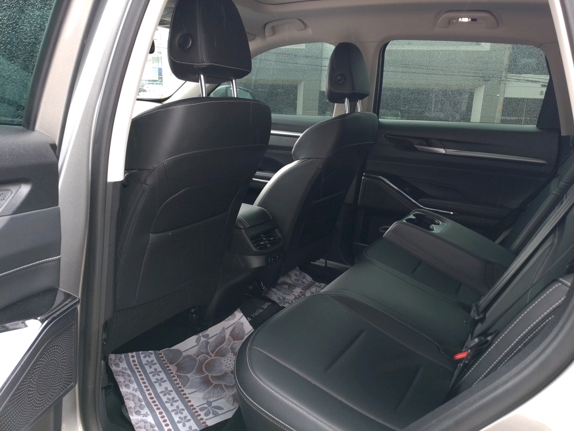 HAVAL H6 1.5 HEV PREMIUM E-TRACTION