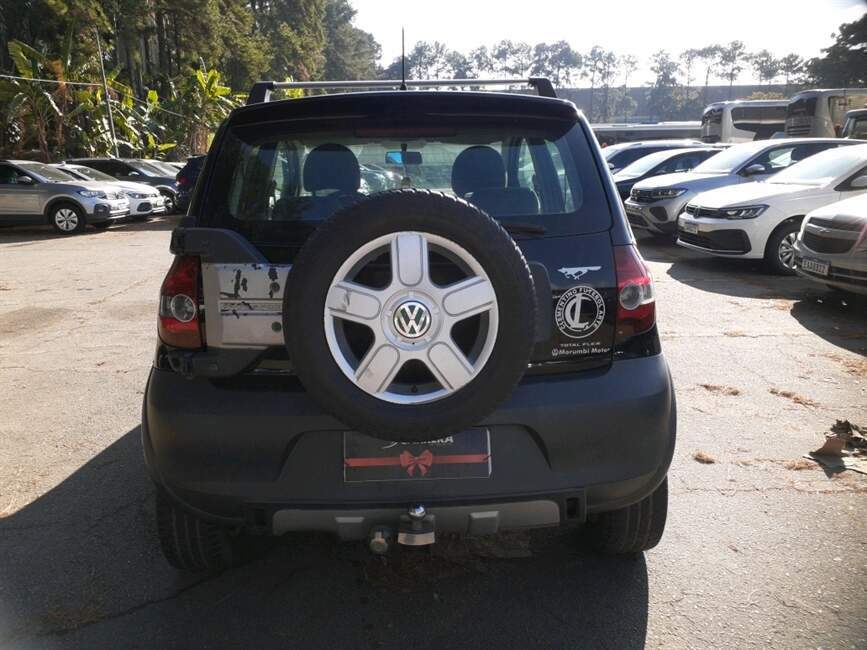 CROSSFOX 1.6 MI FLEX 8V 4P MANUAL