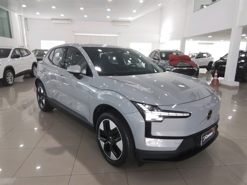 EX30 E40 CORE (ELÉTRICO)