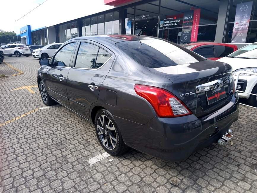 VERSA 1.6 16V FLEXSTART UNIQUE 4P MANUAL