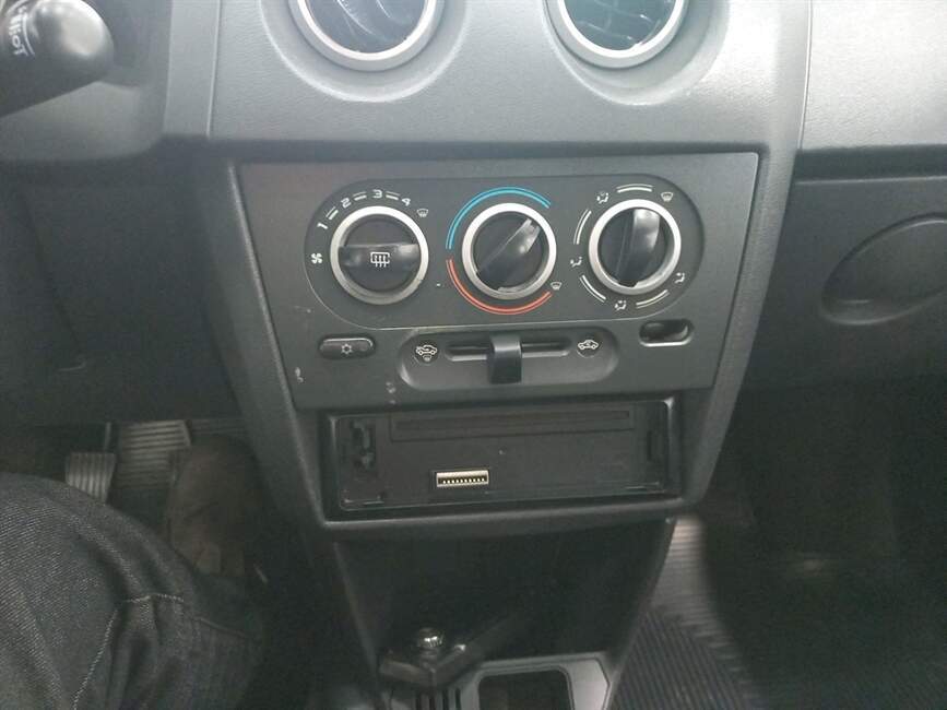 PRISMA 1.0 MPFI VHCE MAXX 8V FLEX 4P MANUAL
