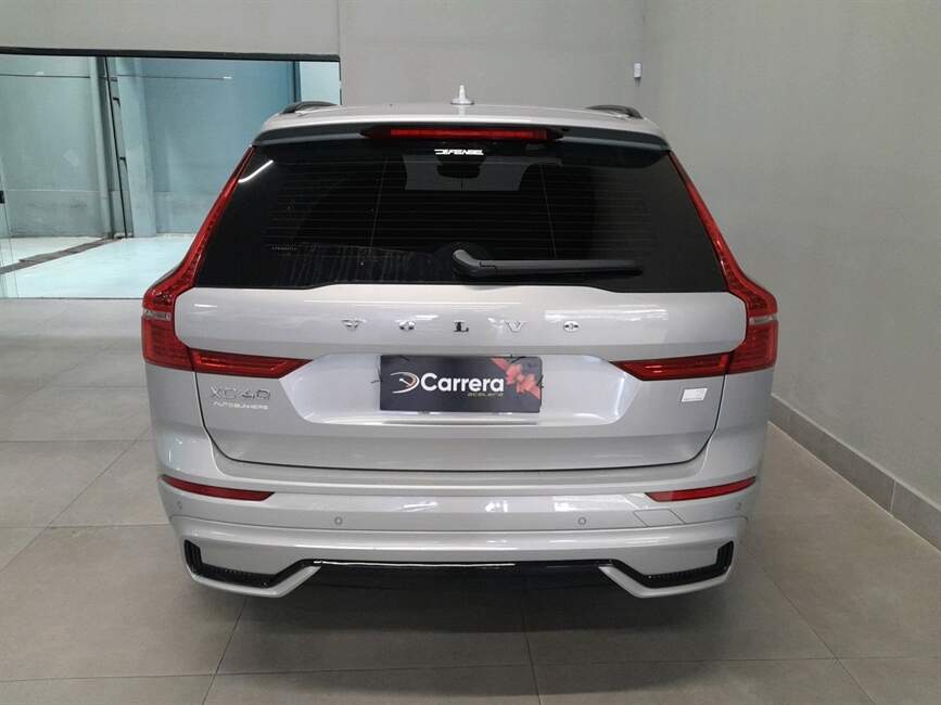 XC60 2.0 T8 RECHARGE ULTIMATE DARK AWD GEARTRONIC